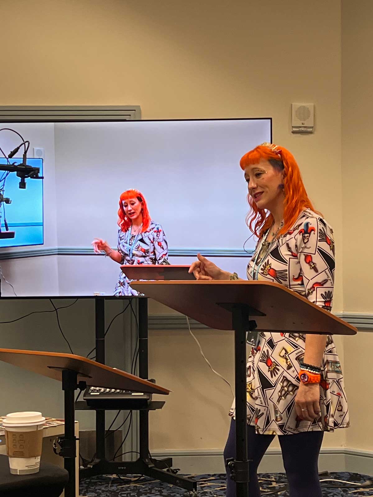 Hippie Pippie presenting at StaarCon 5.